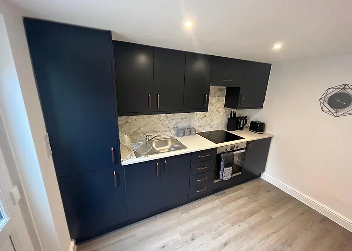 Corner Stone House - Apartment 2